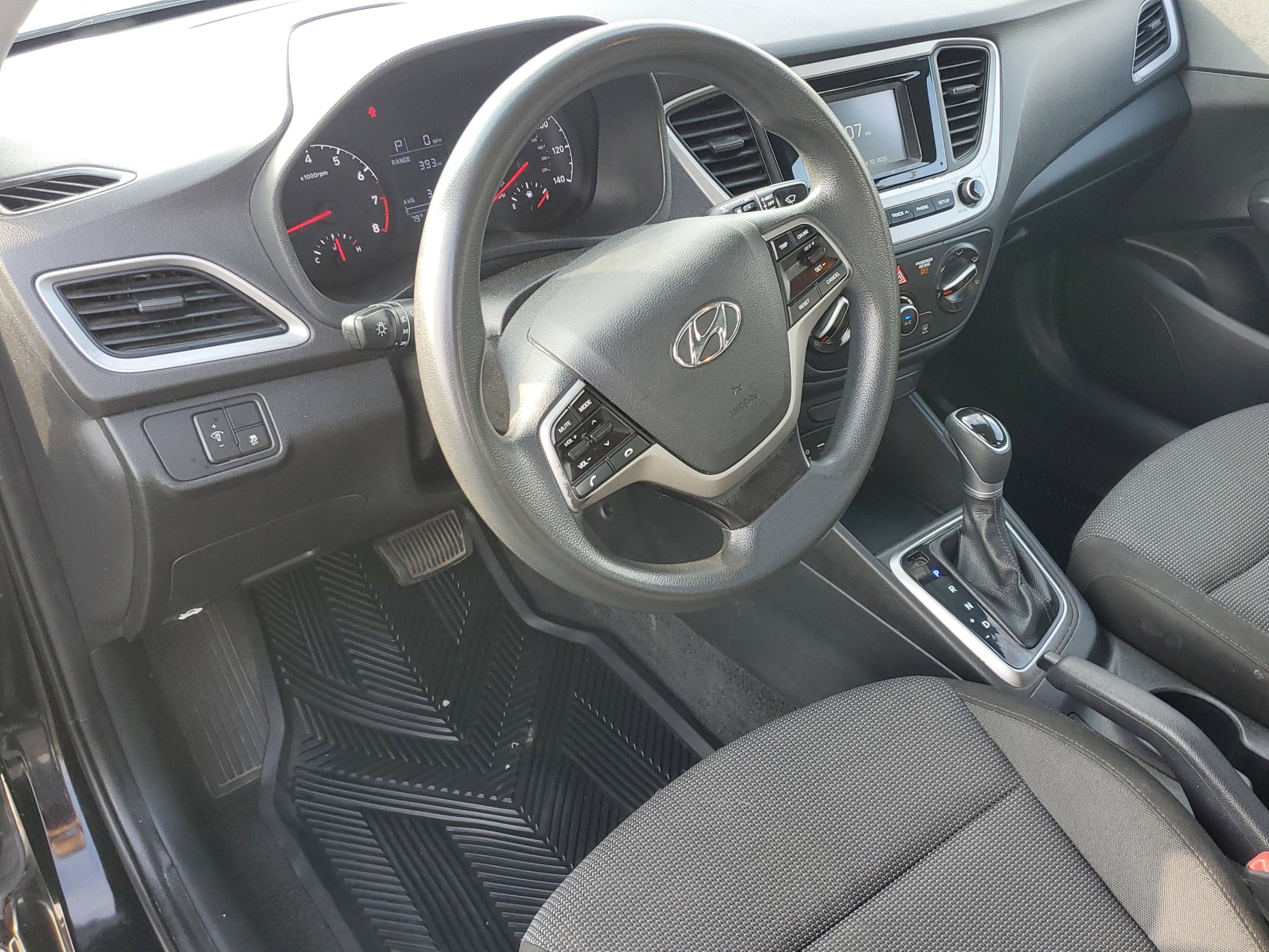 2020 Hyundai Accent SE
