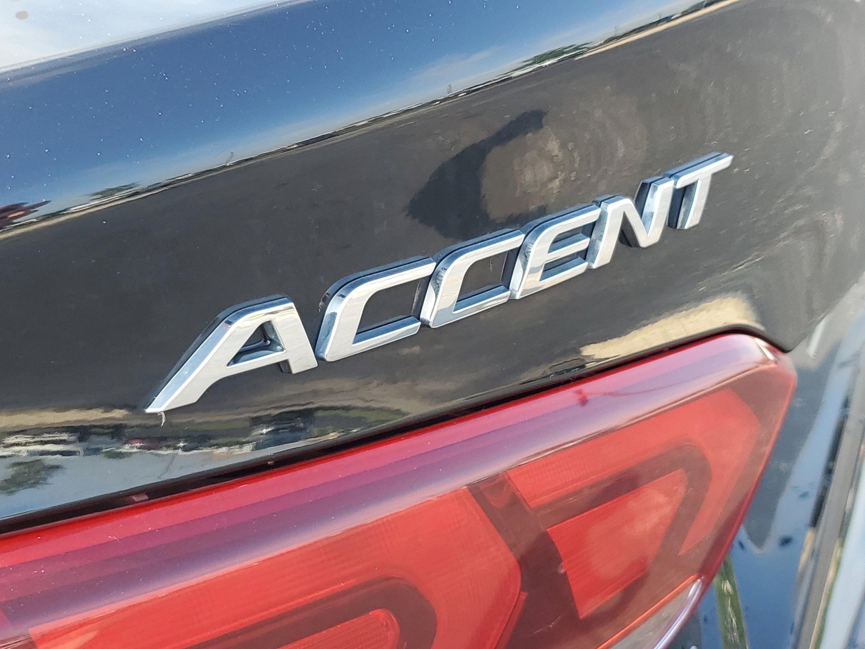 2020 Hyundai Accent SE