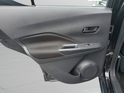 2023 Nissan Kicks S