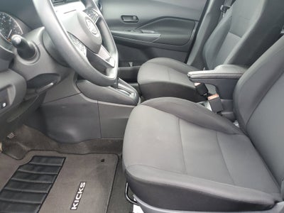 2023 Nissan Kicks S
