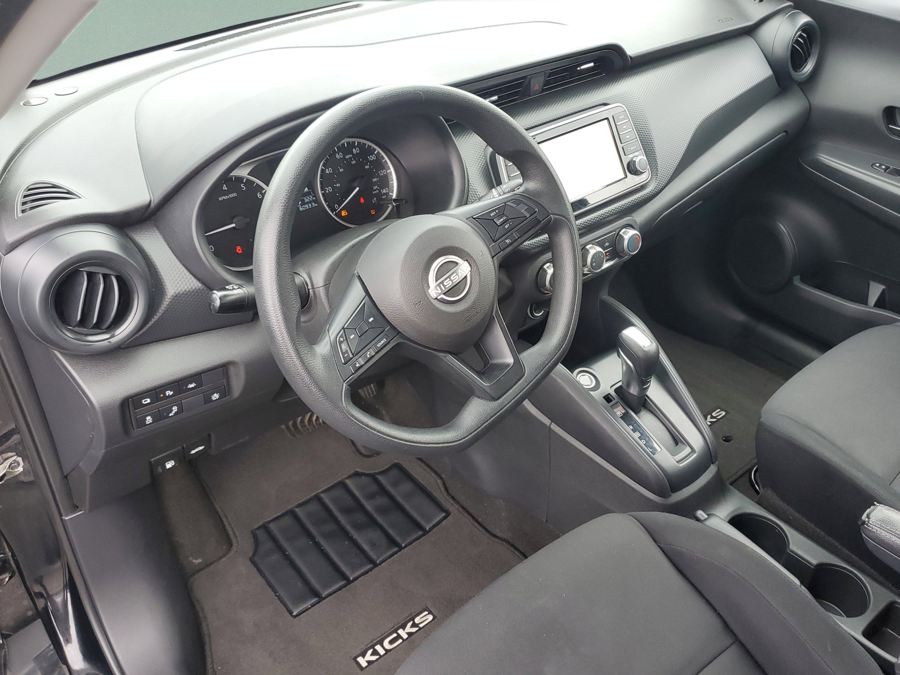 2023 Nissan Kicks S