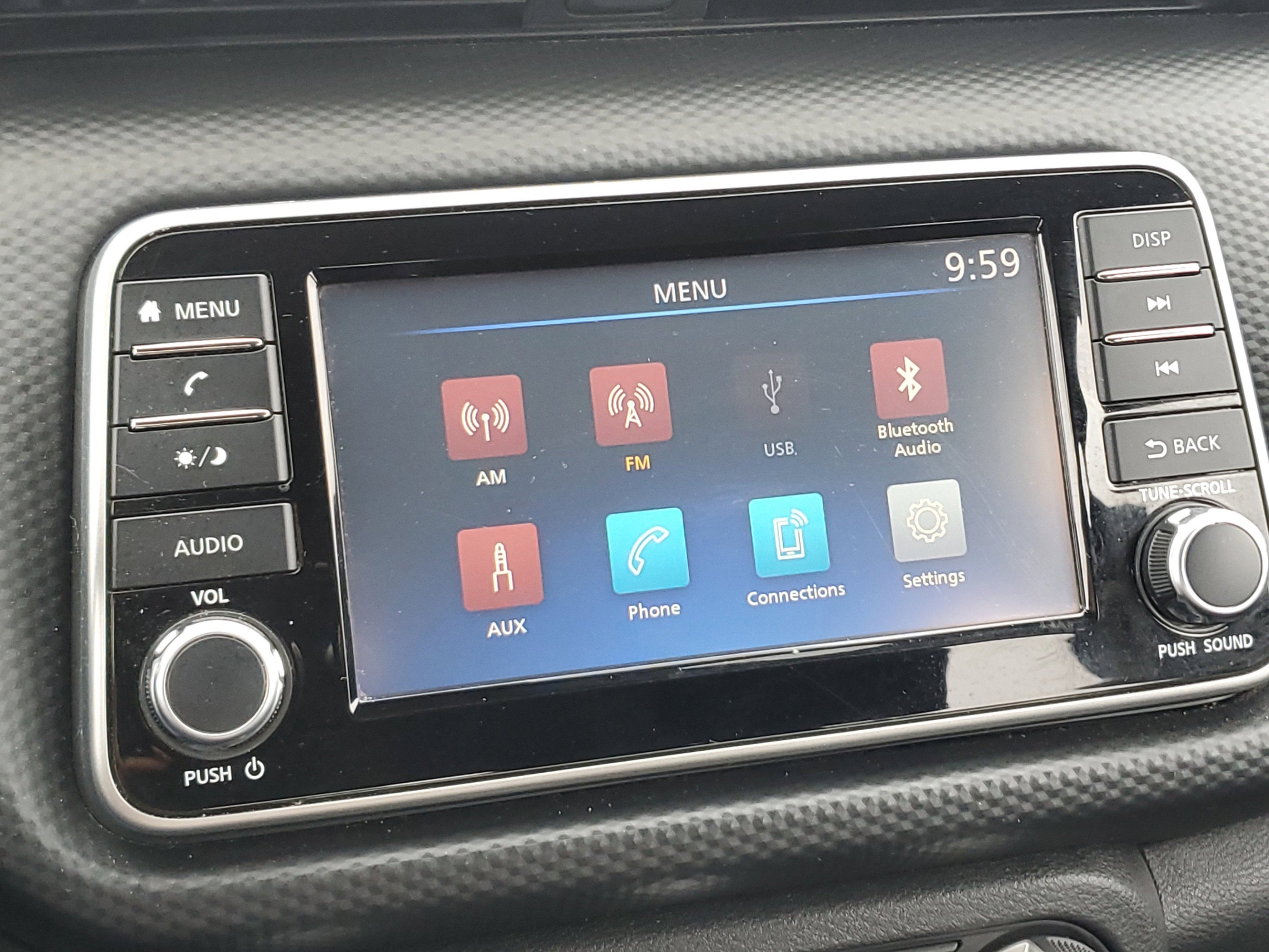 2023 Nissan Kicks S