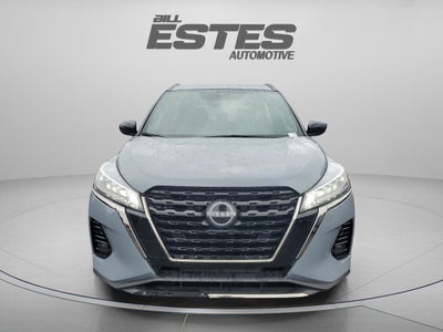2023 Nissan Kicks SR