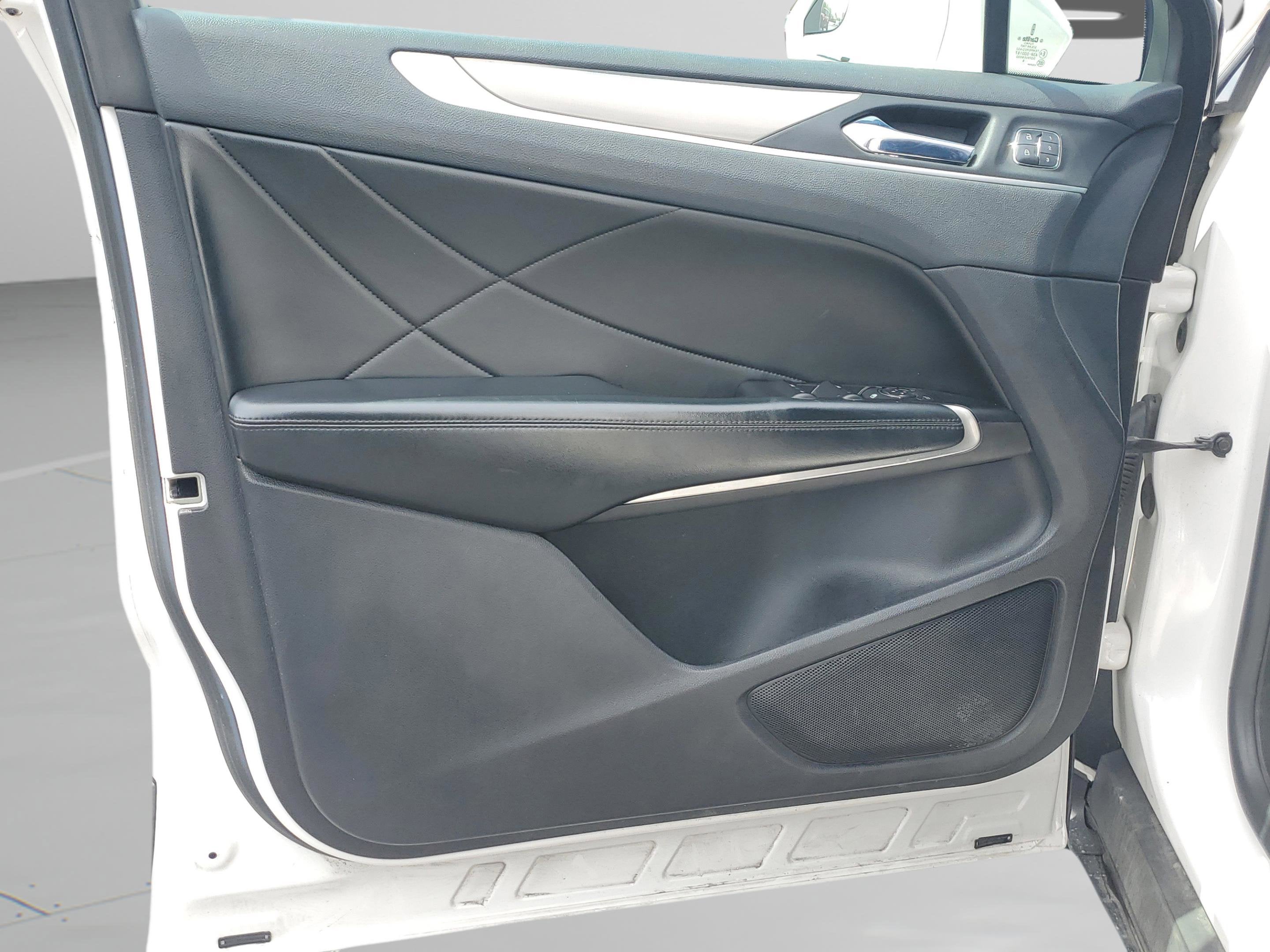 2019 Lincoln MKC Standard
