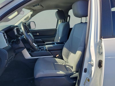 2024 Toyota Tundra 4WD SR5