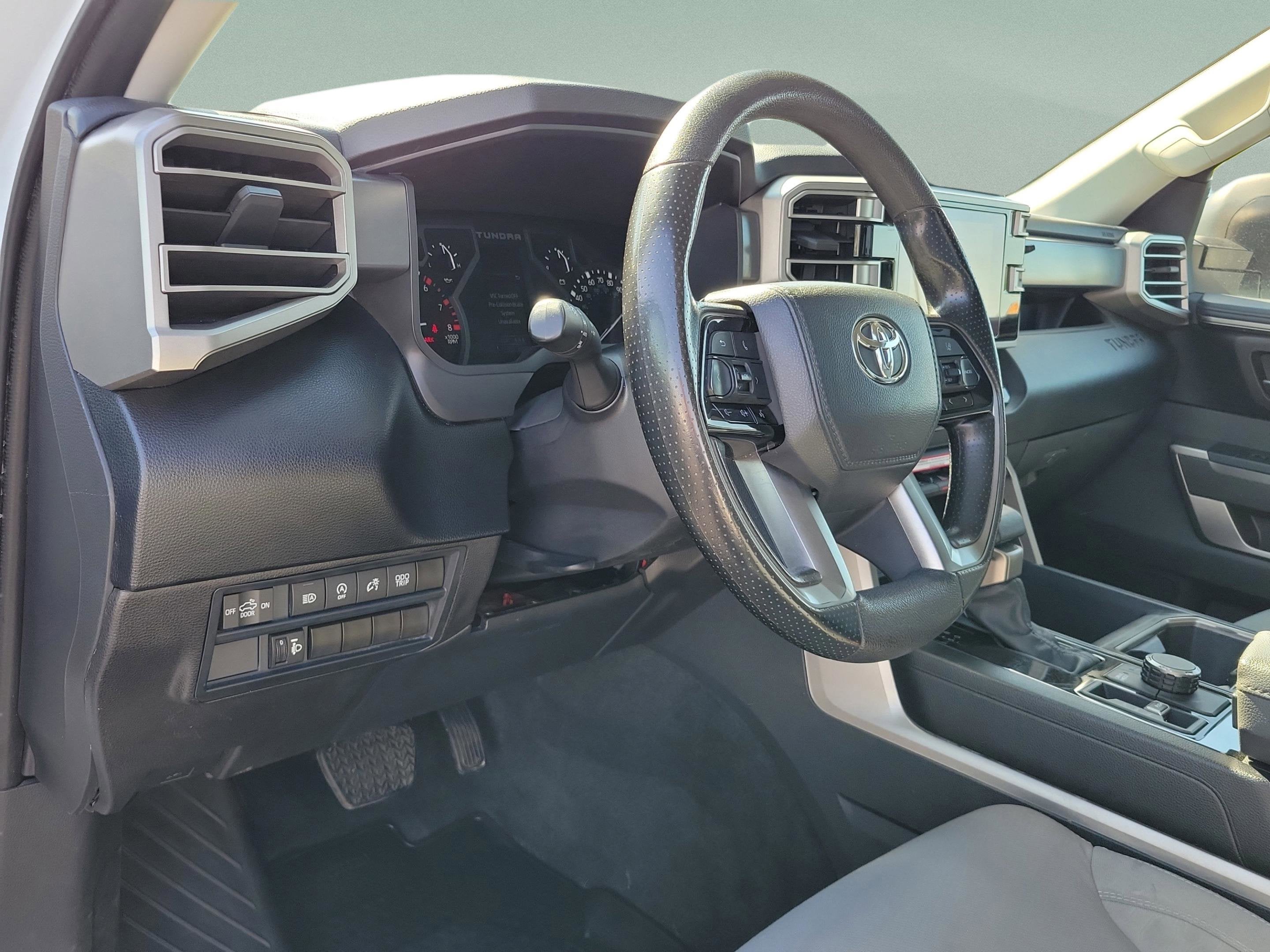 2024 Toyota Tundra 4WD SR5