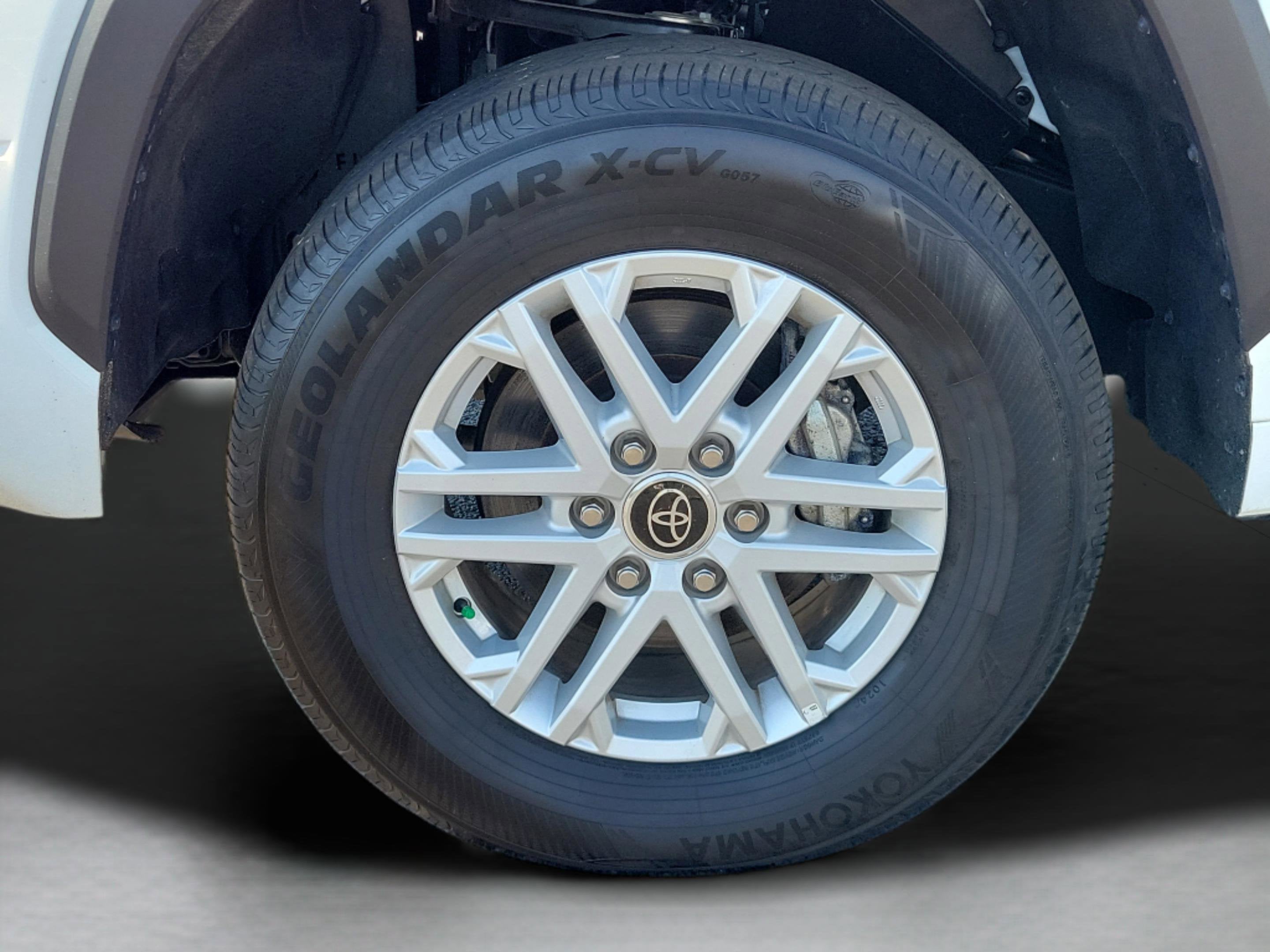2024 Toyota Tundra 4WD SR5
