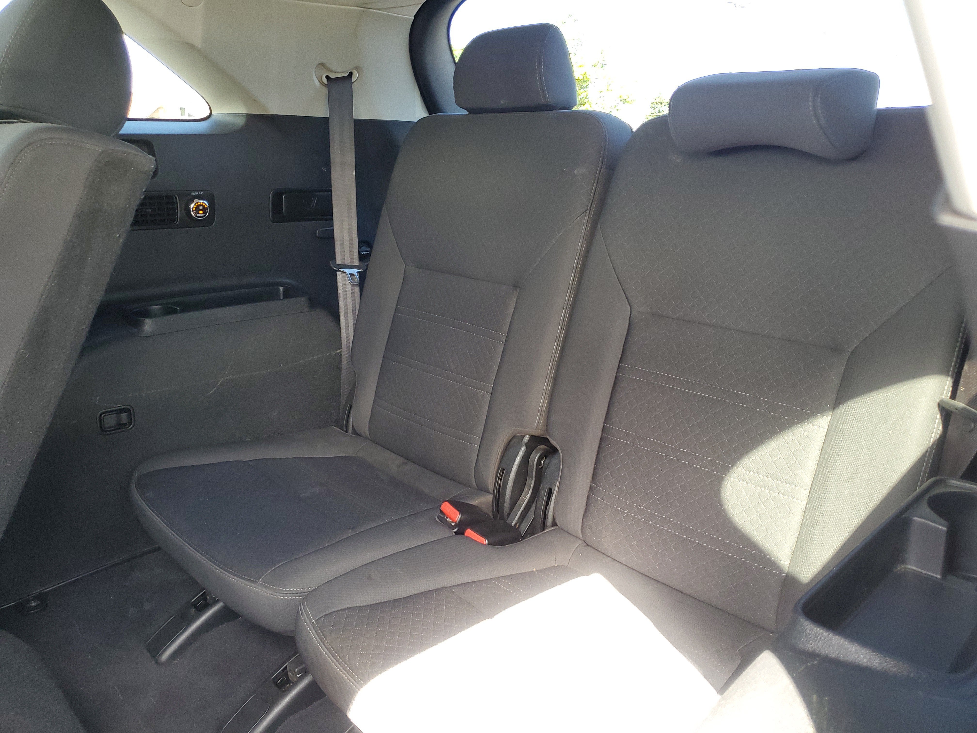 2019 Kia Sorento S V6