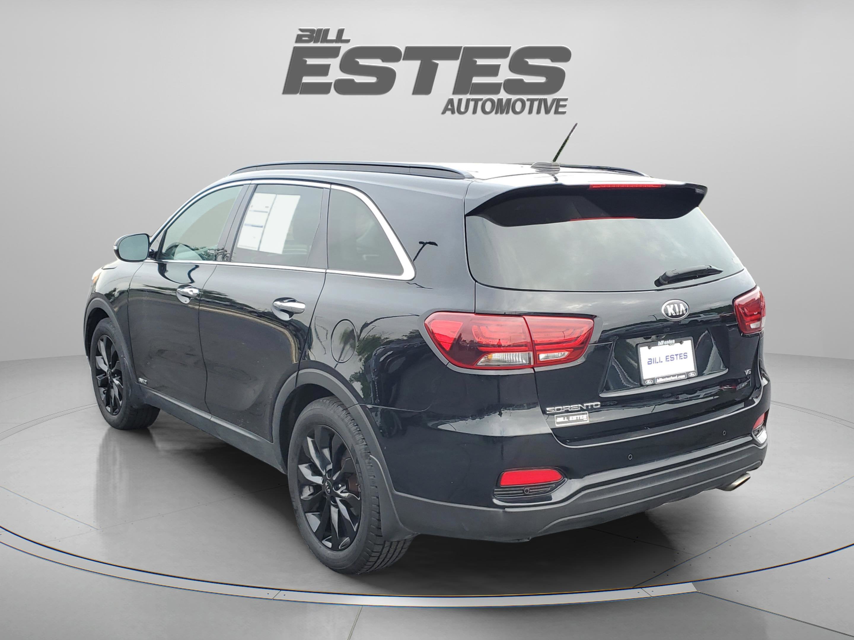 2019 Kia Sorento S V6