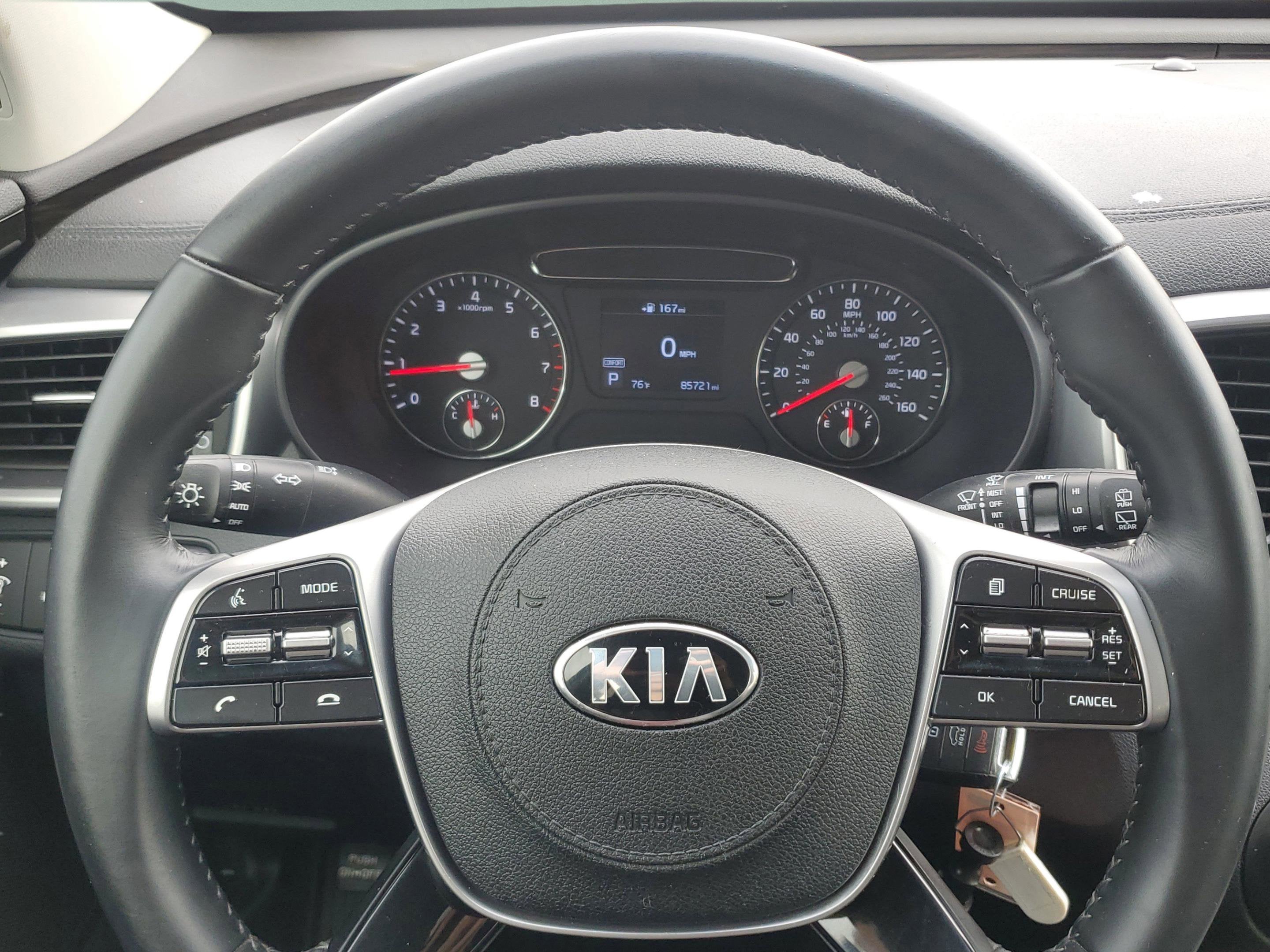 2019 Kia Sorento S V6