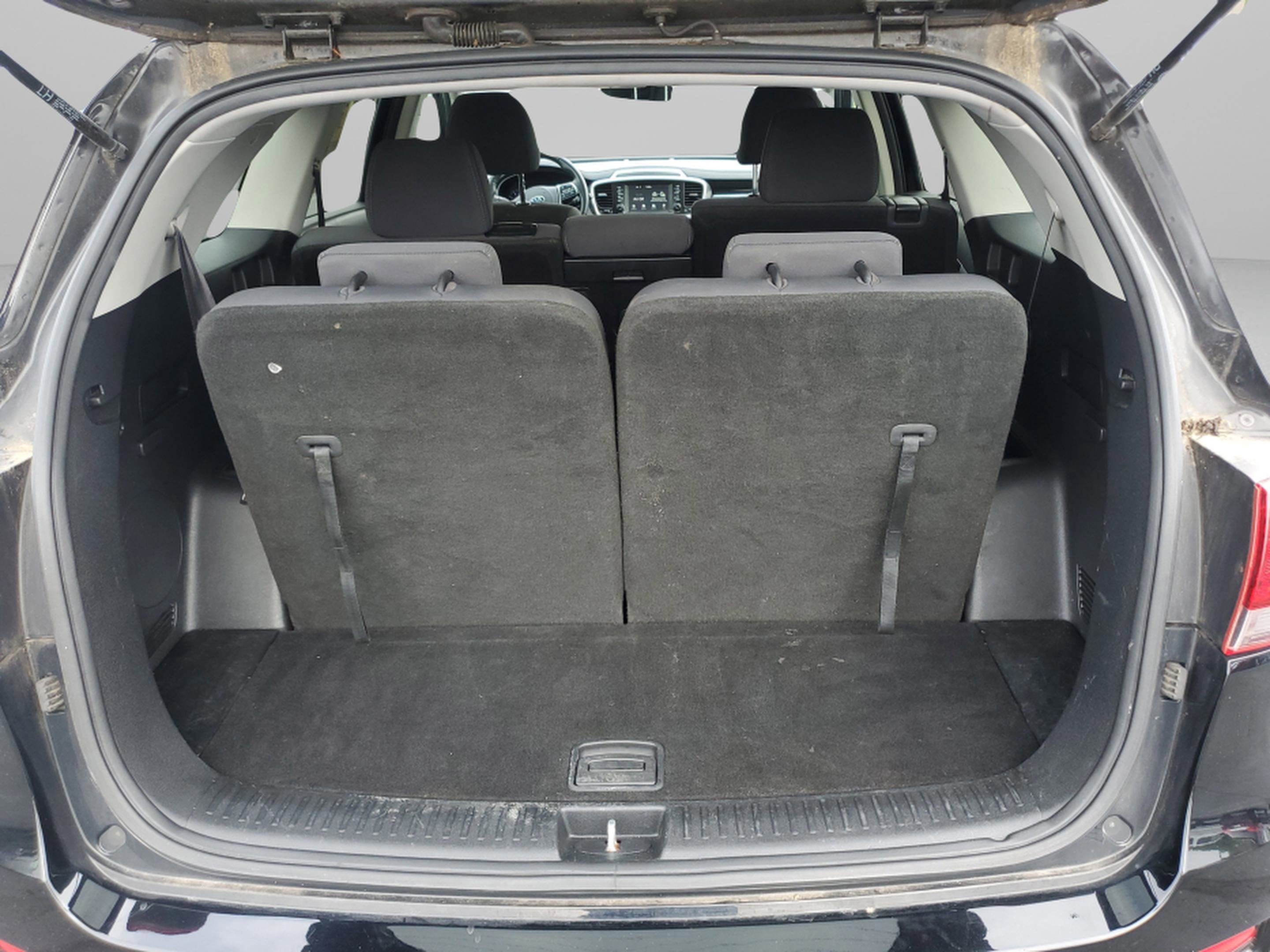 2019 Kia Sorento S V6