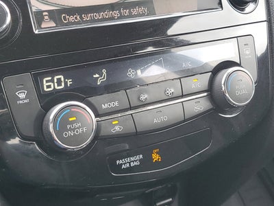2022 Nissan Rogue Sport SV