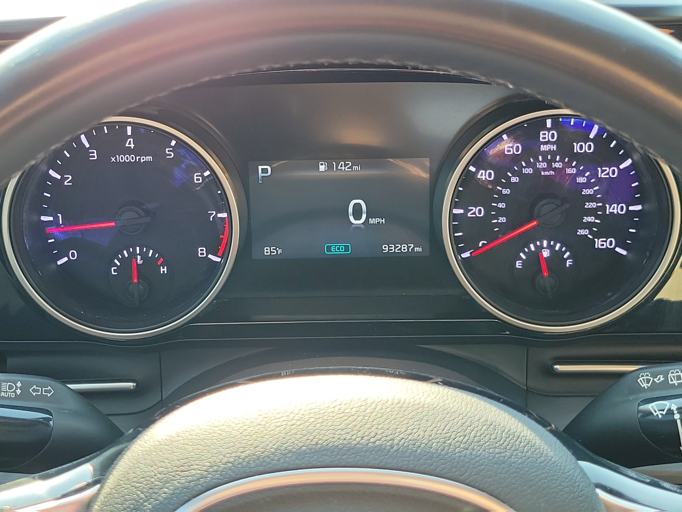 2023 Kia Carnival EX