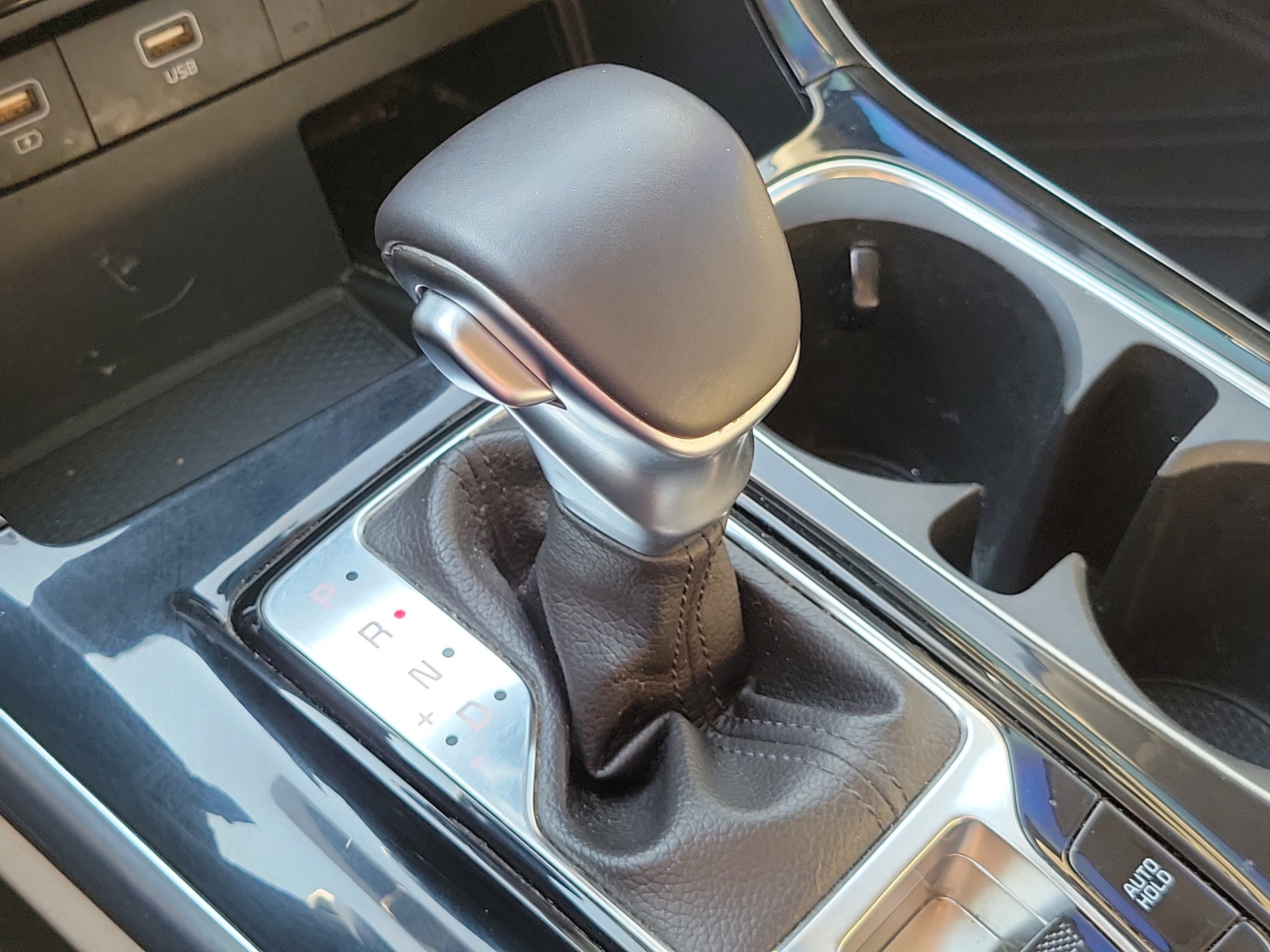 2023 Kia Carnival EX