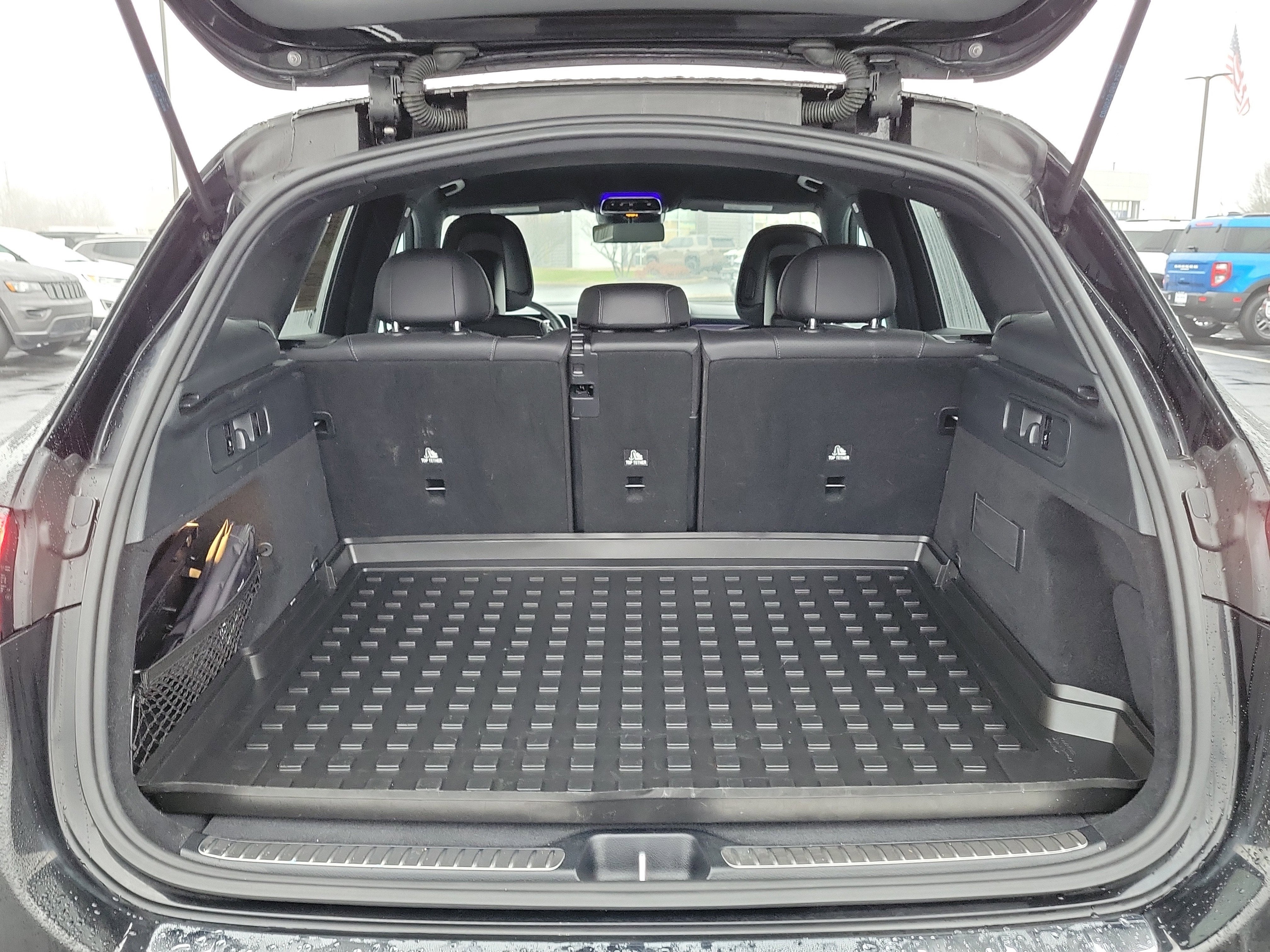 2023 Mercedes-Benz GLC GLC 300