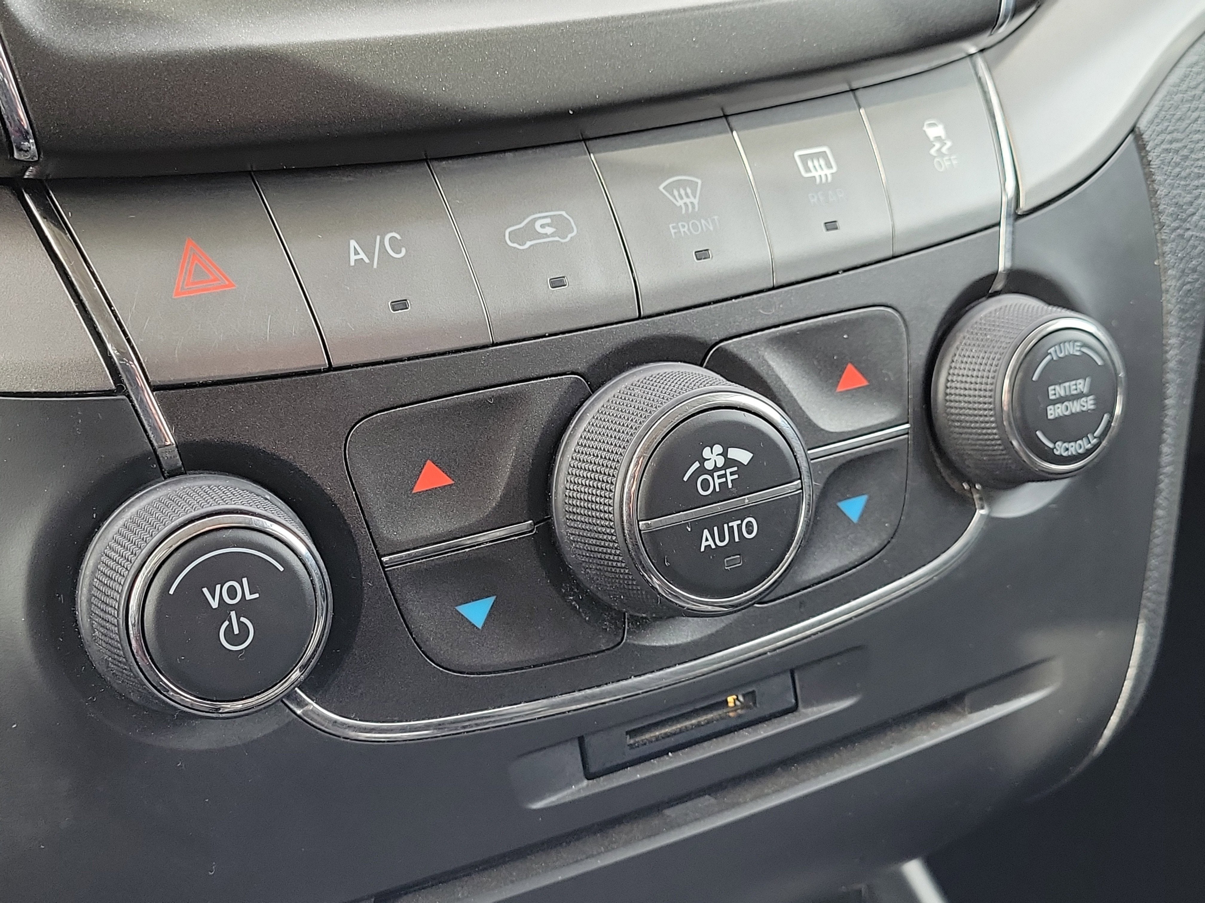 2019 Dodge Journey Crossroad