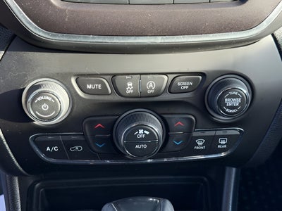 2022 Jeep Cherokee Trailhawk