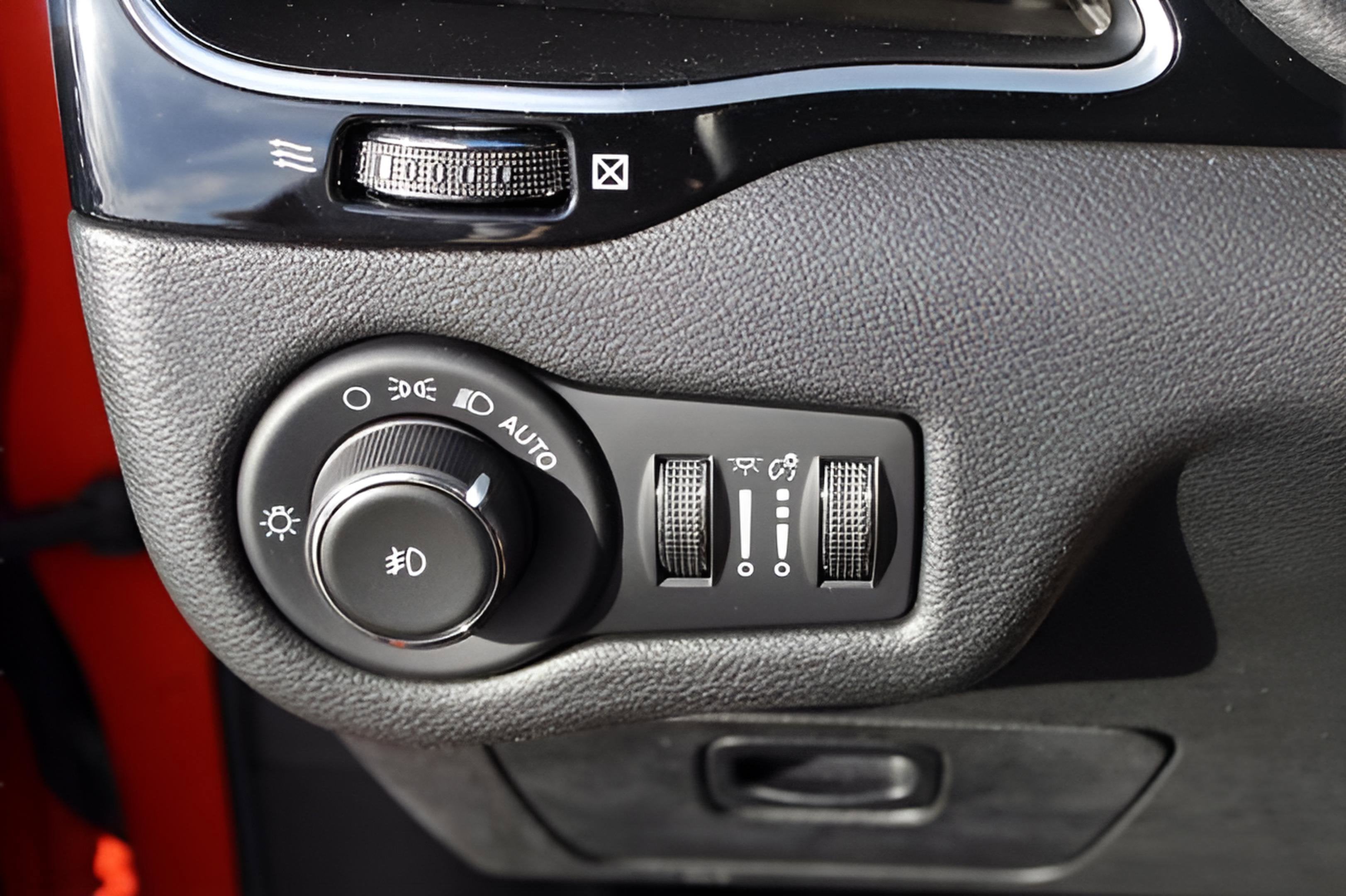 2021 Jeep Cherokee Altitude