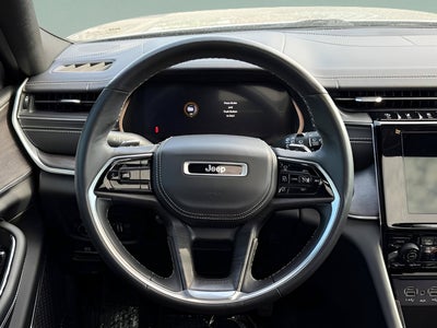 2022 Jeep Grand Cherokee Overland