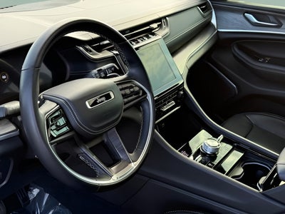2022 Jeep Grand Cherokee Overland