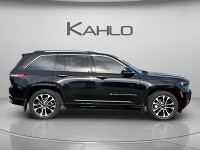 2022 Jeep Grand Cherokee Overland