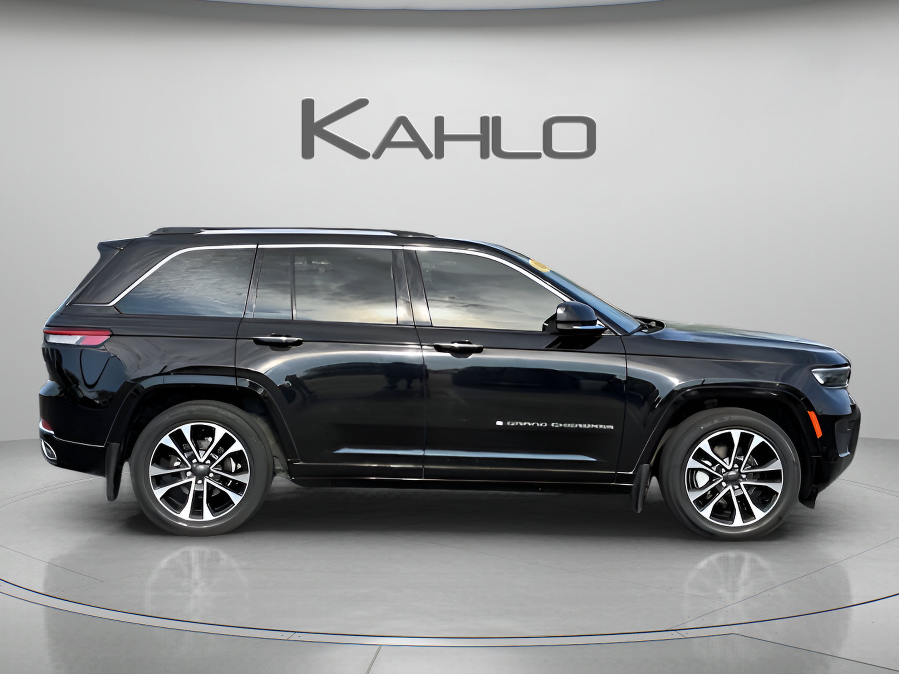 2022 Jeep Grand Cherokee Overland