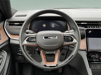 2025 Jeep Grand Cherokee Summit