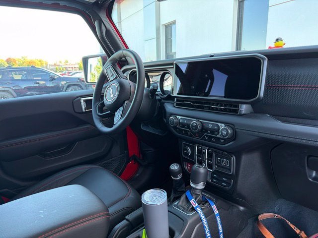 2025 Jeep Wrangler Rubicon X