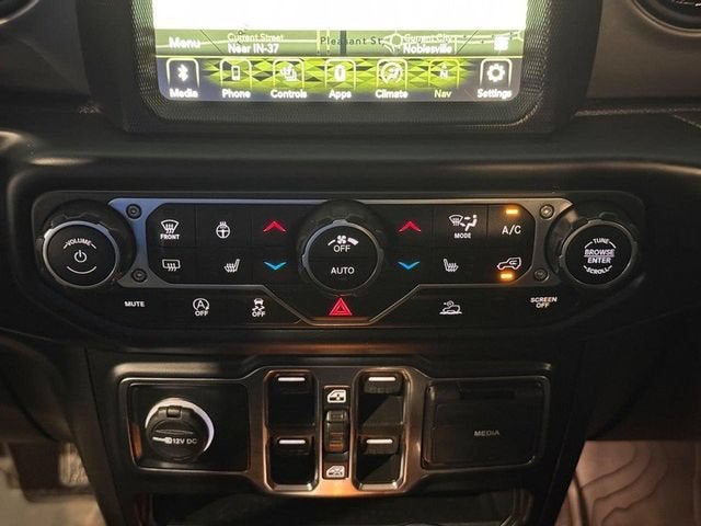 2022 Jeep Gladiator Willys