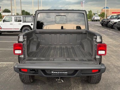 2022 Jeep Gladiator Willys