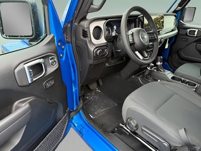 2025 Jeep Gladiator Sport S