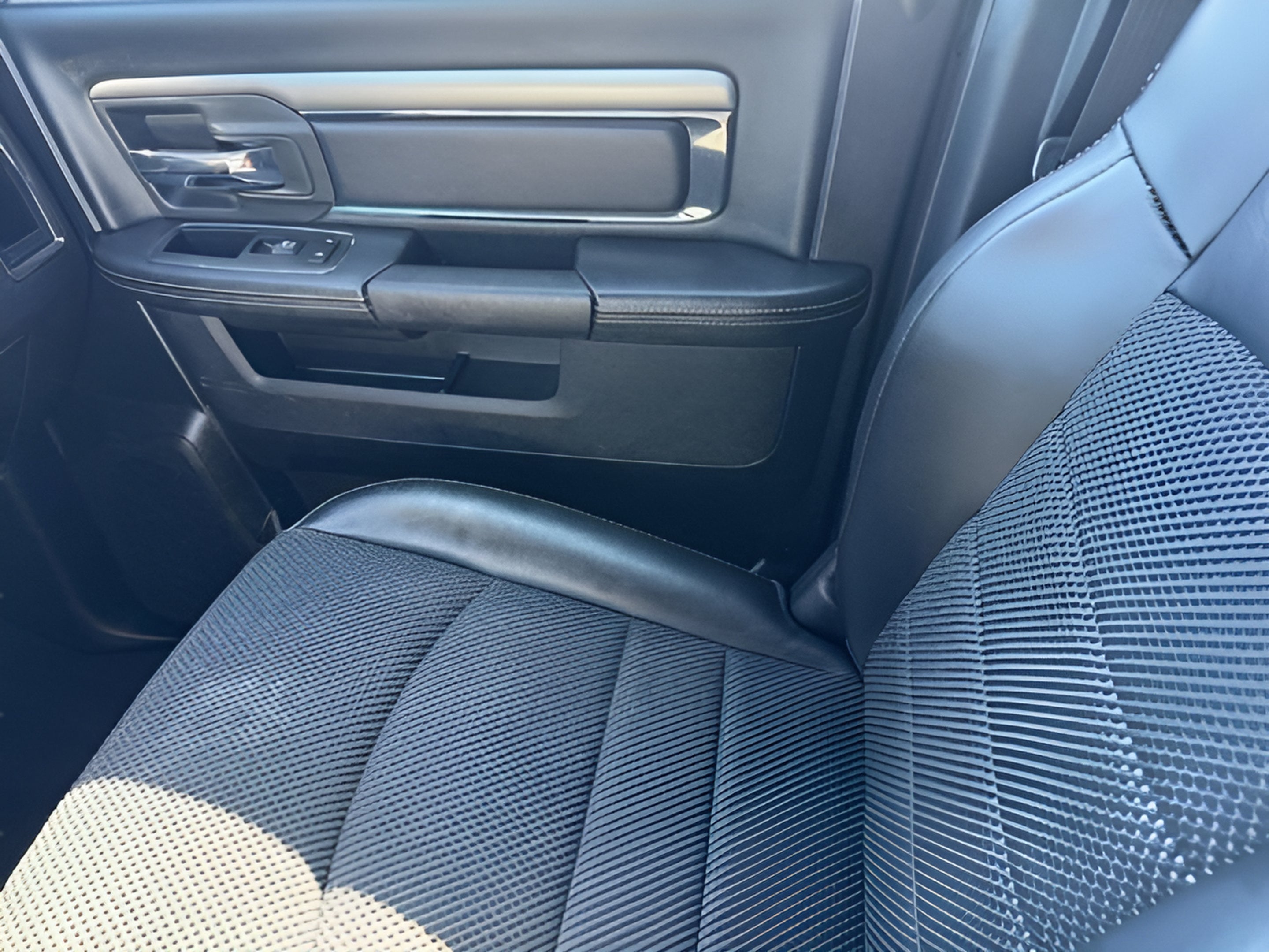 2018 RAM 1500 Sport