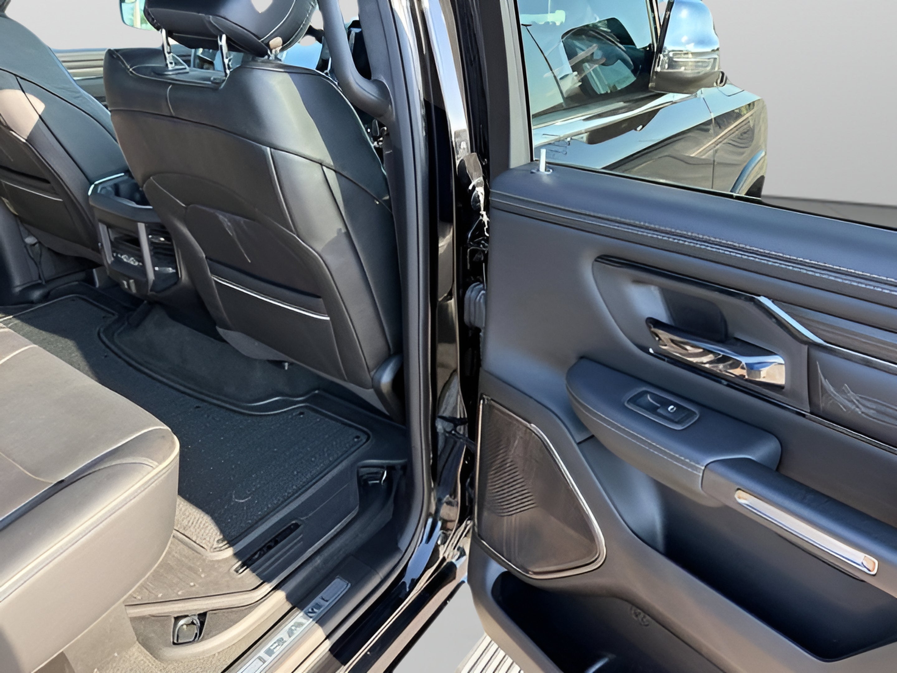 2024 RAM 1500 Limited