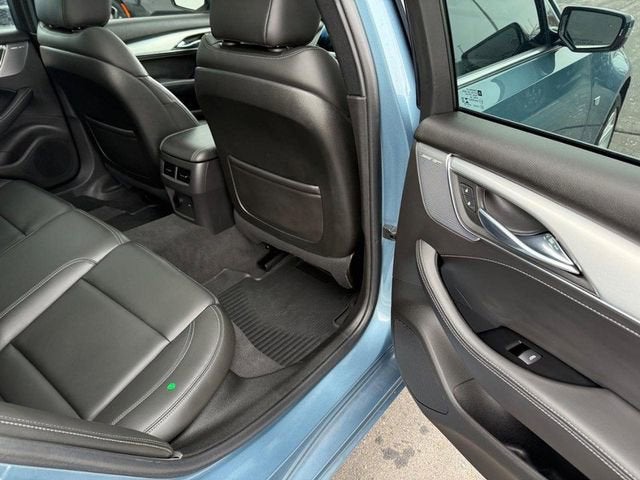 2023 Cadillac CT5 Luxury