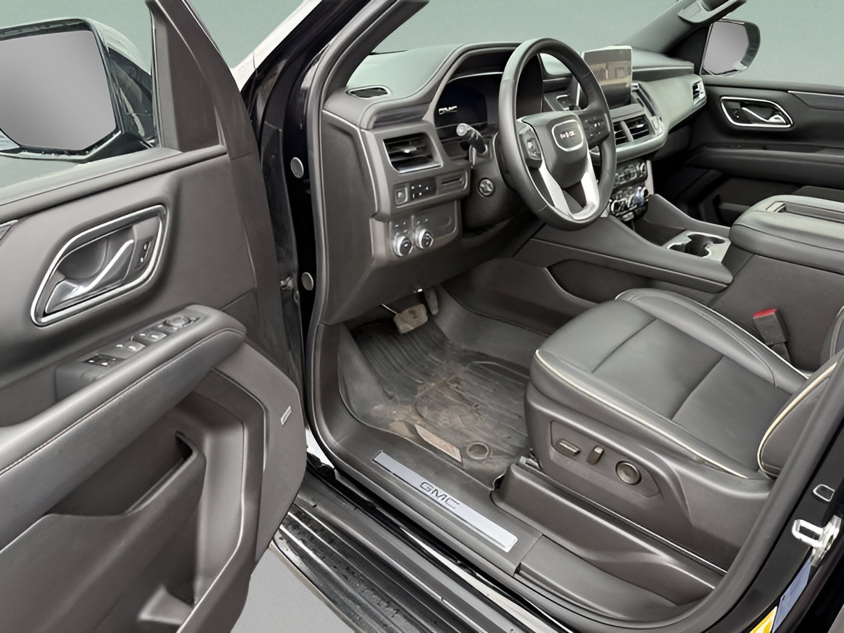 2024 GMC Yukon XL SLT