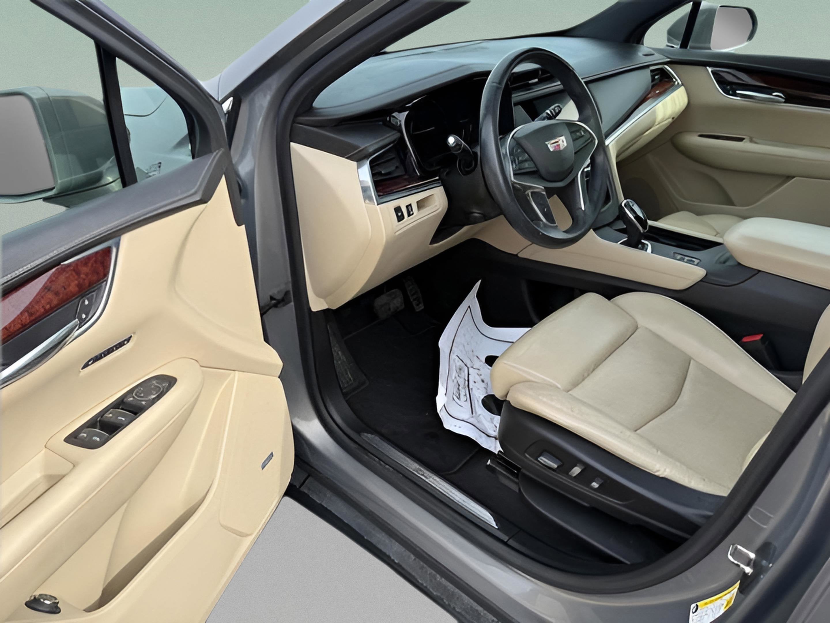 2017 Cadillac XT5 Luxury AWD