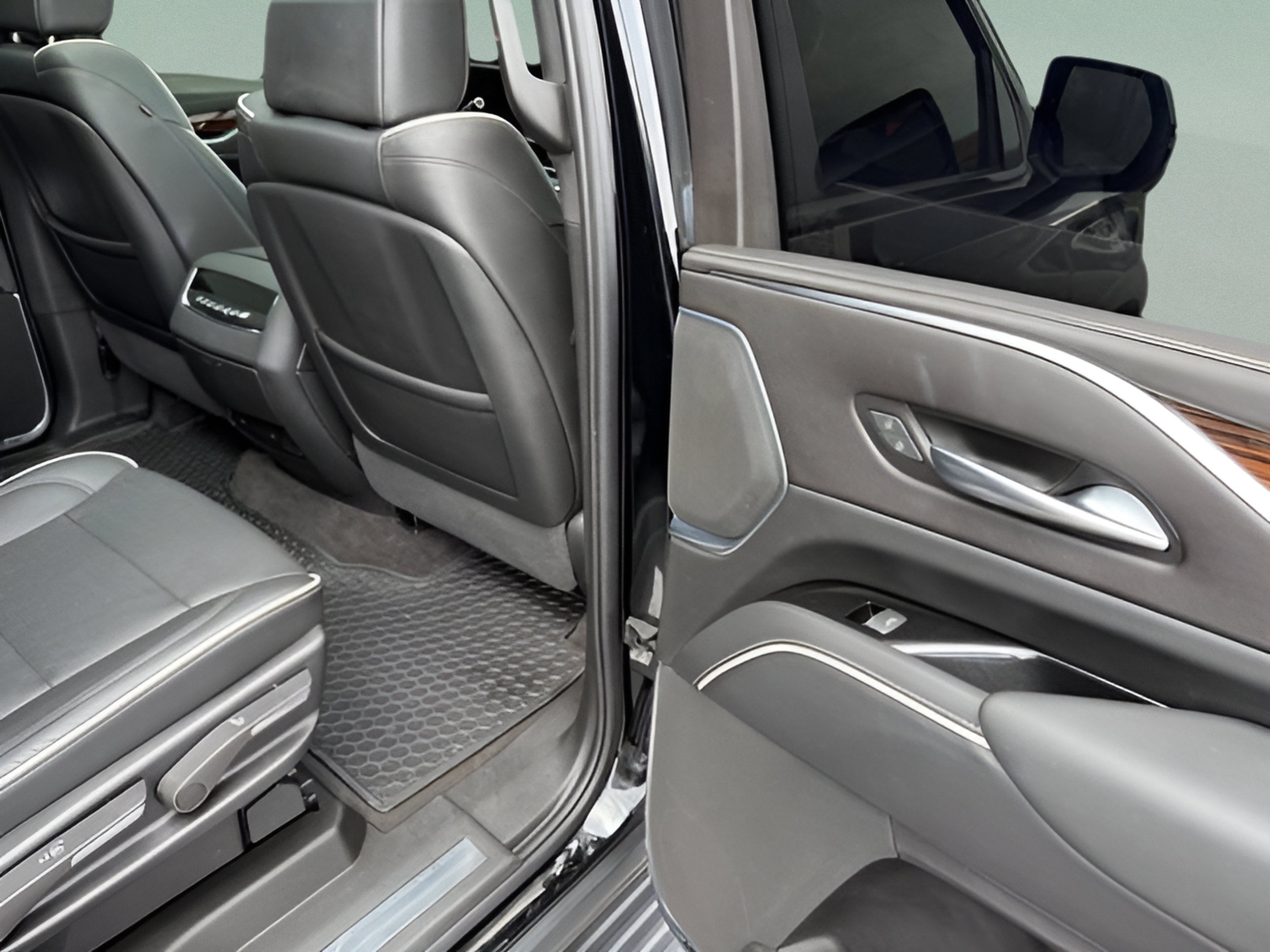 2023 Cadillac Escalade 4WD Premium Luxury