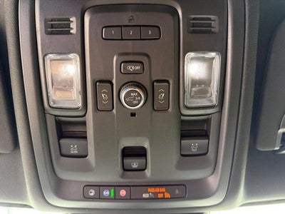 2023 Cadillac Escalade 4WD Premium Luxury
