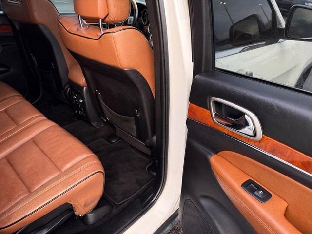 2011 Jeep Grand Cherokee Overland