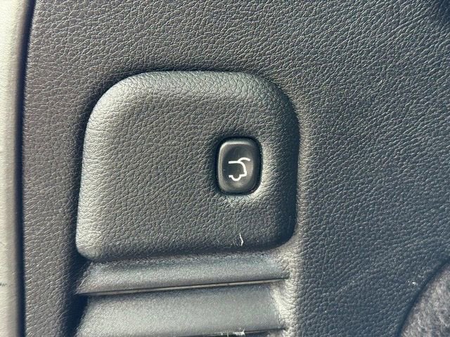 2011 Jeep Grand Cherokee Overland