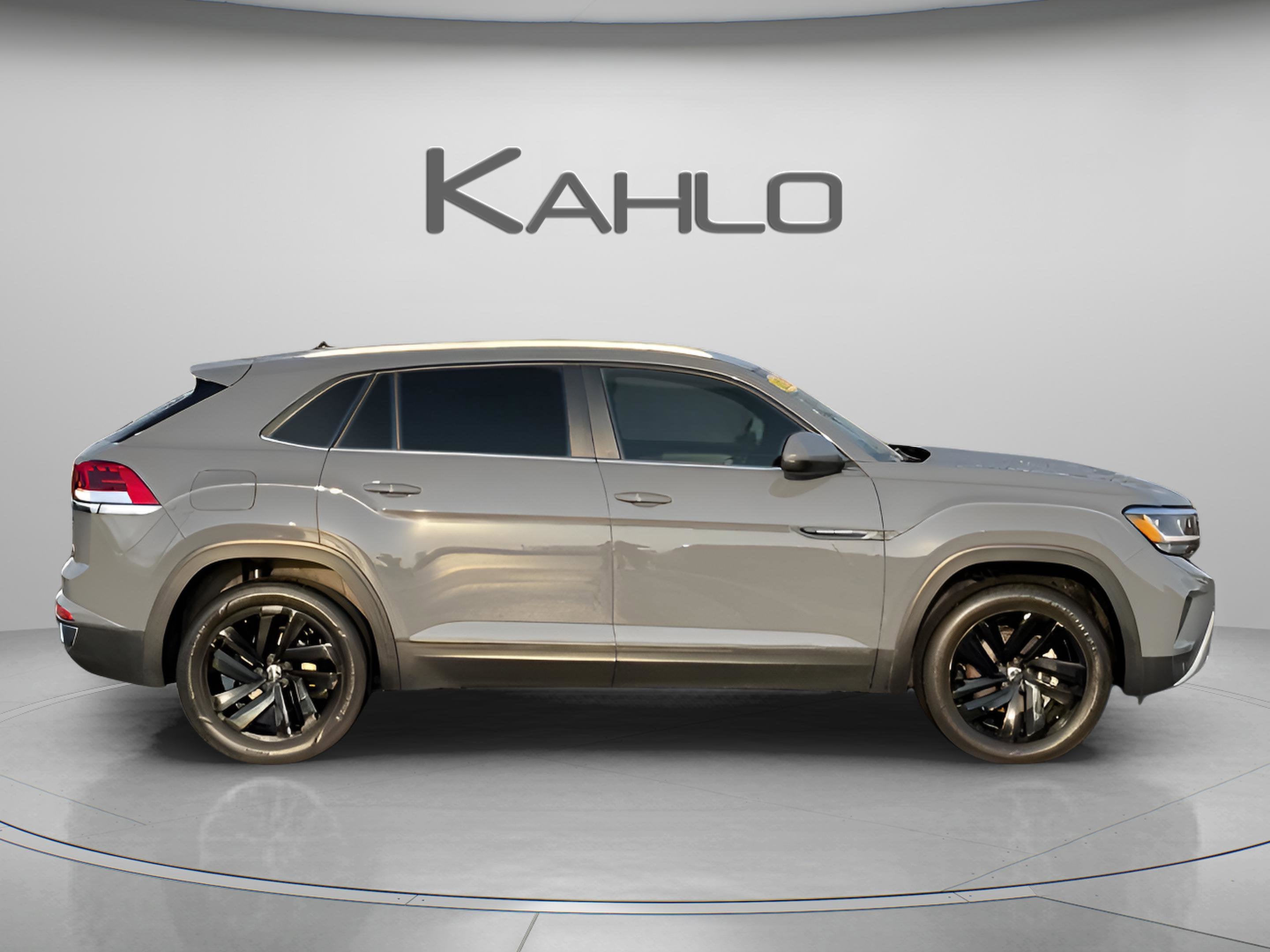 2022 Volkswagen Atlas Cross Sport 3.6L V6 SE w/Technology