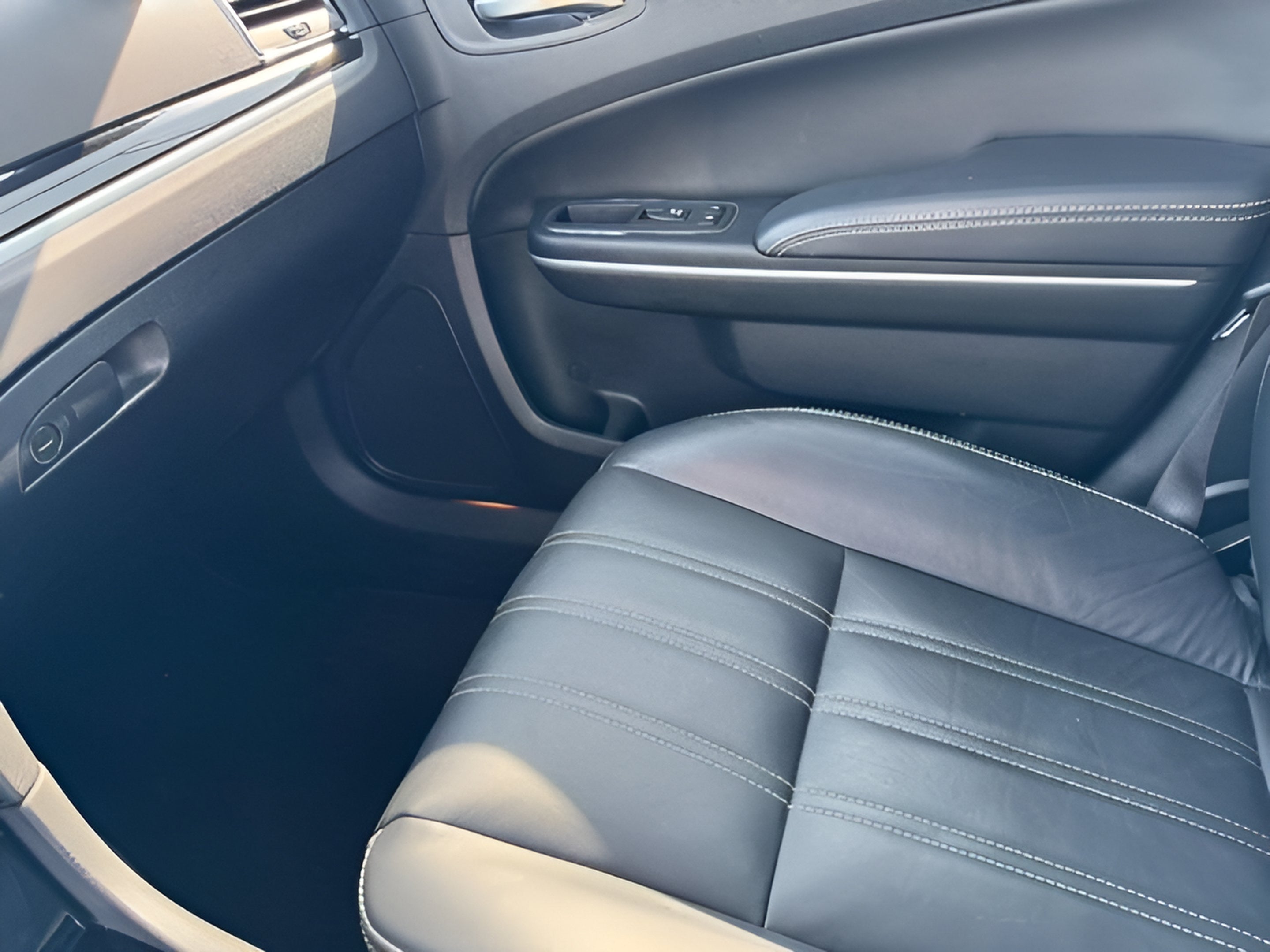 2023 Chrysler 300 300S