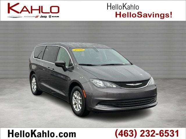 2020 Chrysler Voyager LX