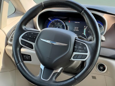 2018 Chrysler Pacifica Touring L Plus