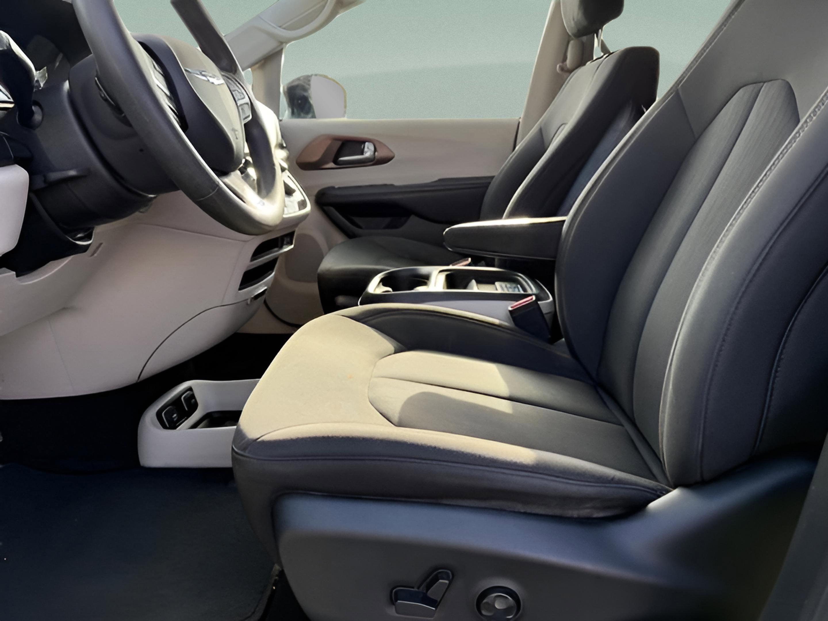 2018 Chrysler Pacifica Touring Plus