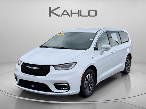 2022 Chrysler Pacifica Hybrid Touring L