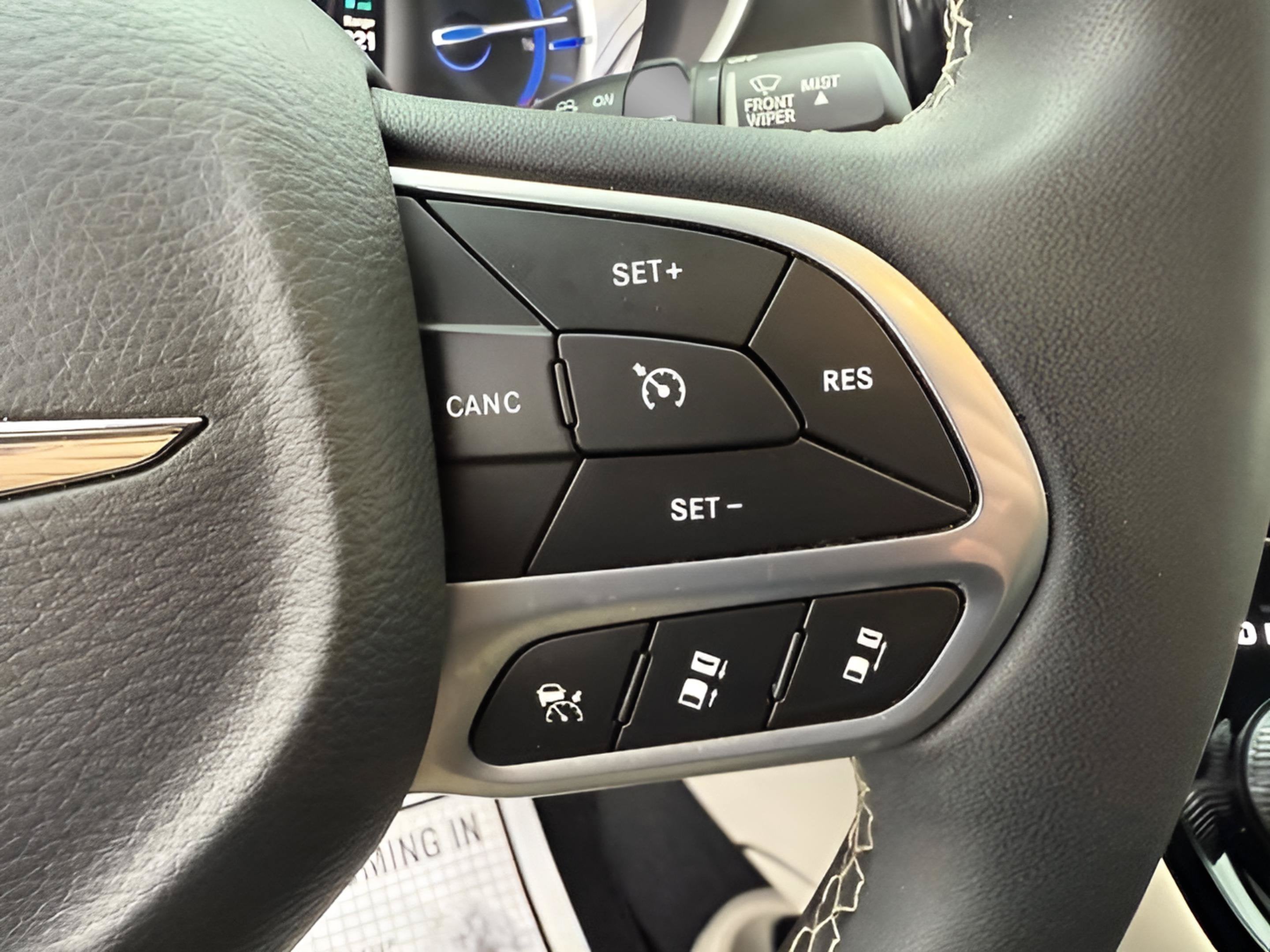 2022 Chrysler Pacifica Hybrid Touring L