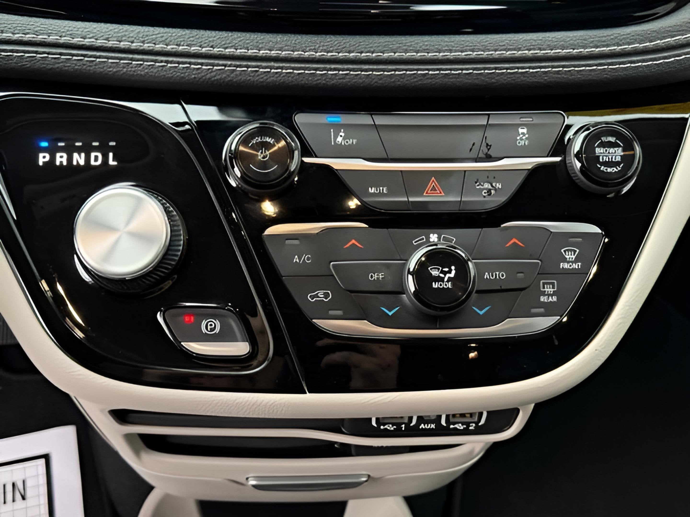 2022 Chrysler Pacifica Hybrid Touring L