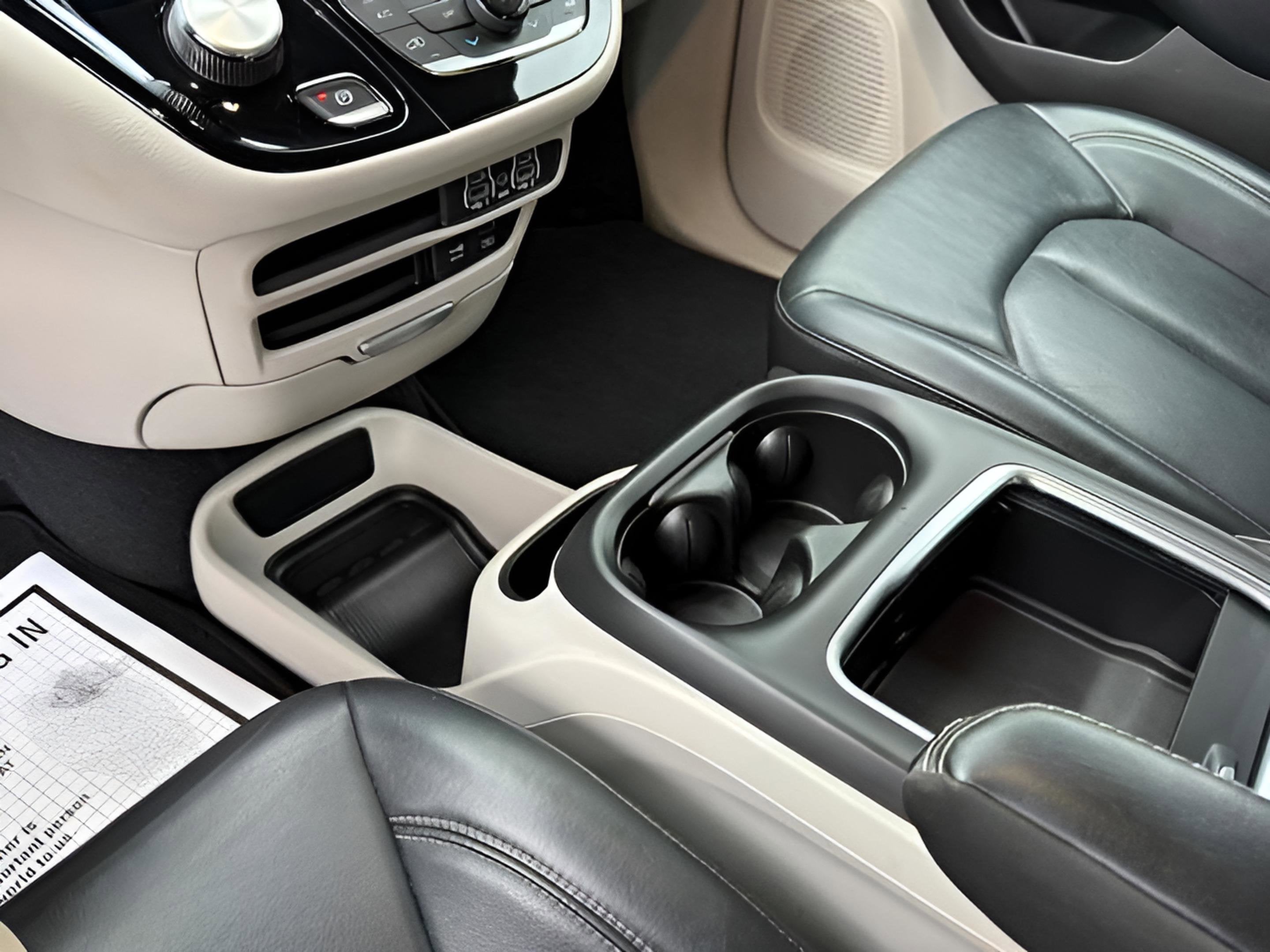 2022 Chrysler Pacifica Hybrid Touring L