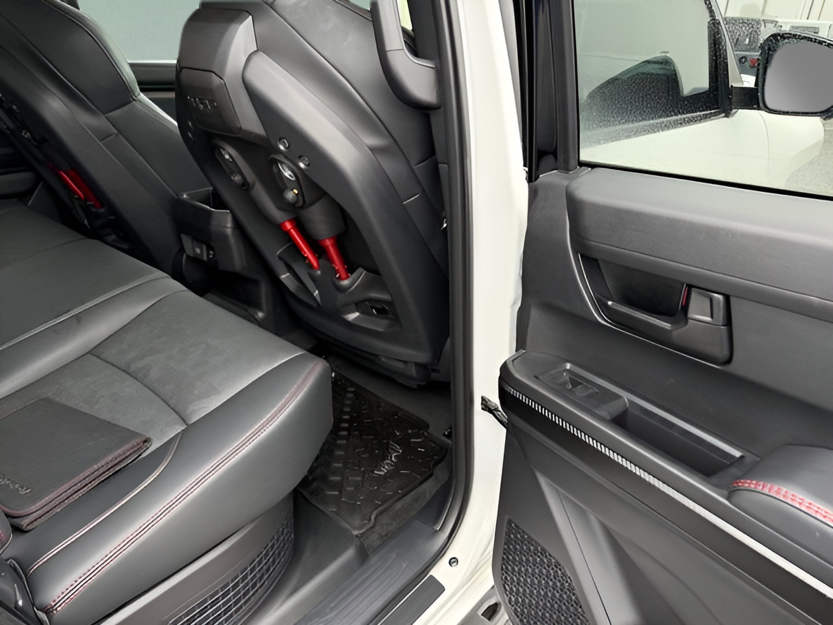 2025 Toyota Tacoma 4WD TRD Sport Hybrid